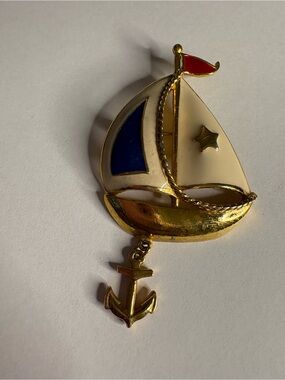 Avon Gold-tone Sailboat Pin with White, Blue & Red Enamel